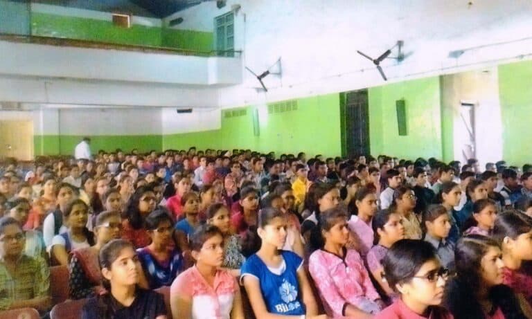General awareness program on autism successfully conducted at Pramilatai Oak Hall, Akola